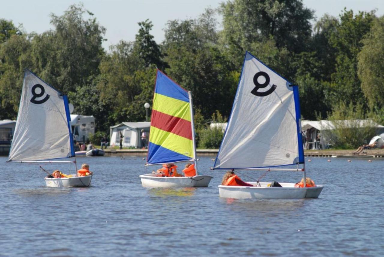 Vakantiepark Bergumermeer - 689Suameer エクステリア 写真