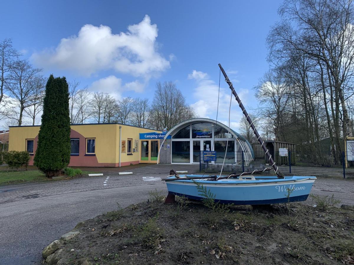 Vakantiepark Bergumermeer - 689Suameer エクステリア 写真
